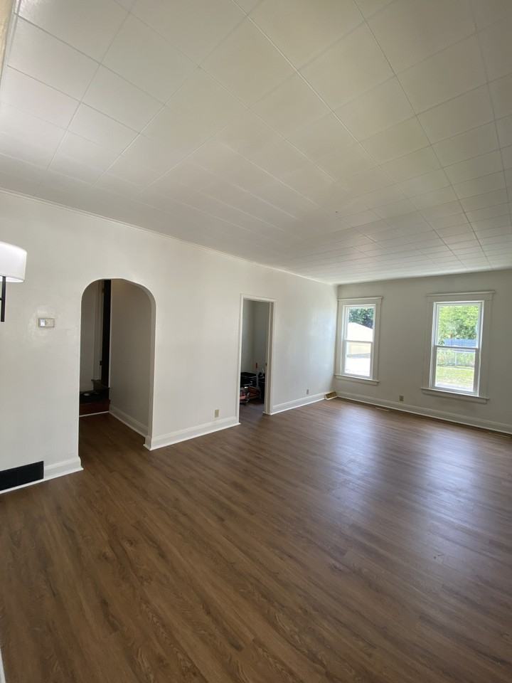 811 Willard St #NA - Photo 3 of 17