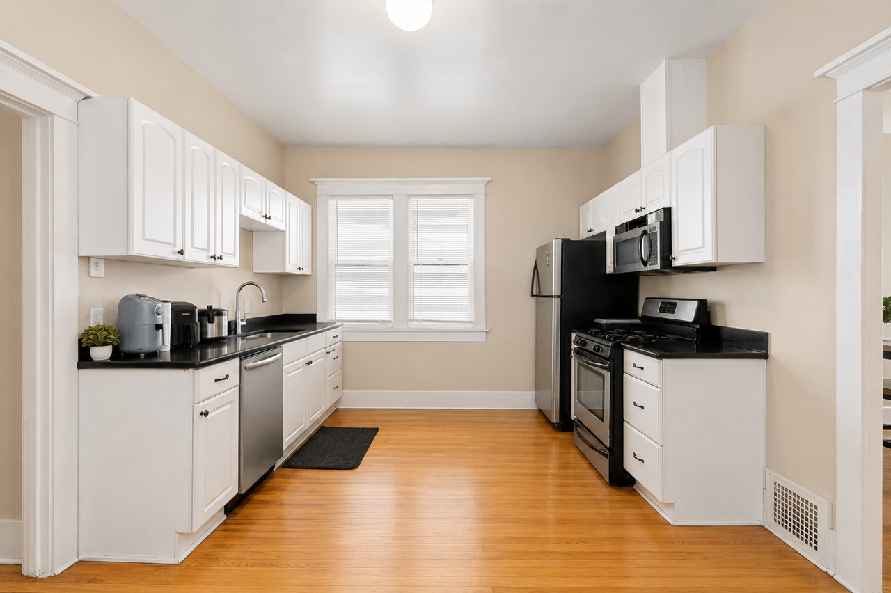 1419 Meade St #NA - Photo 5 of 30