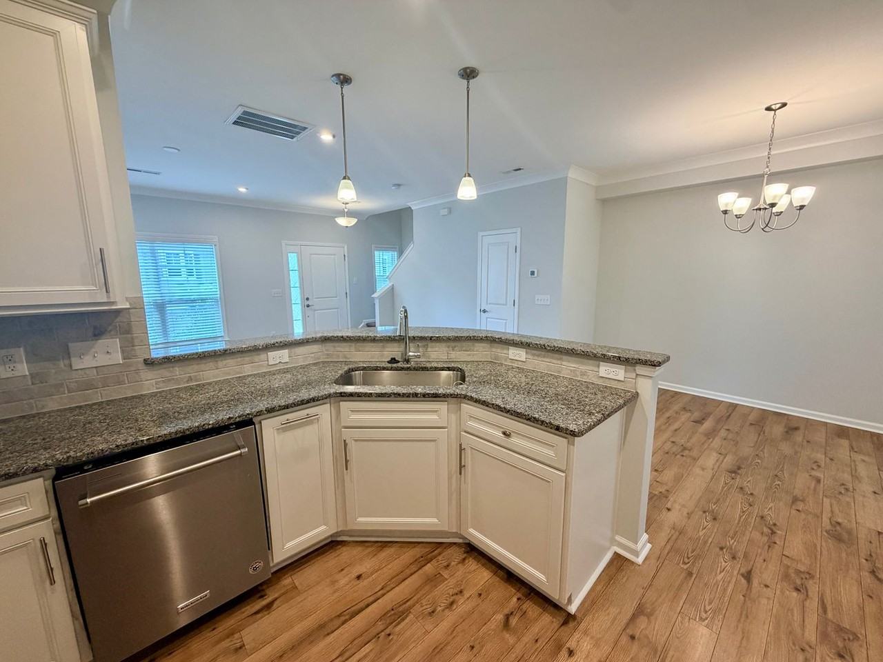 22024 Lani Dr - Photo 6 of 23