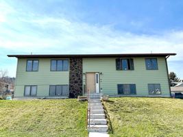 featured image of 744 Darby St