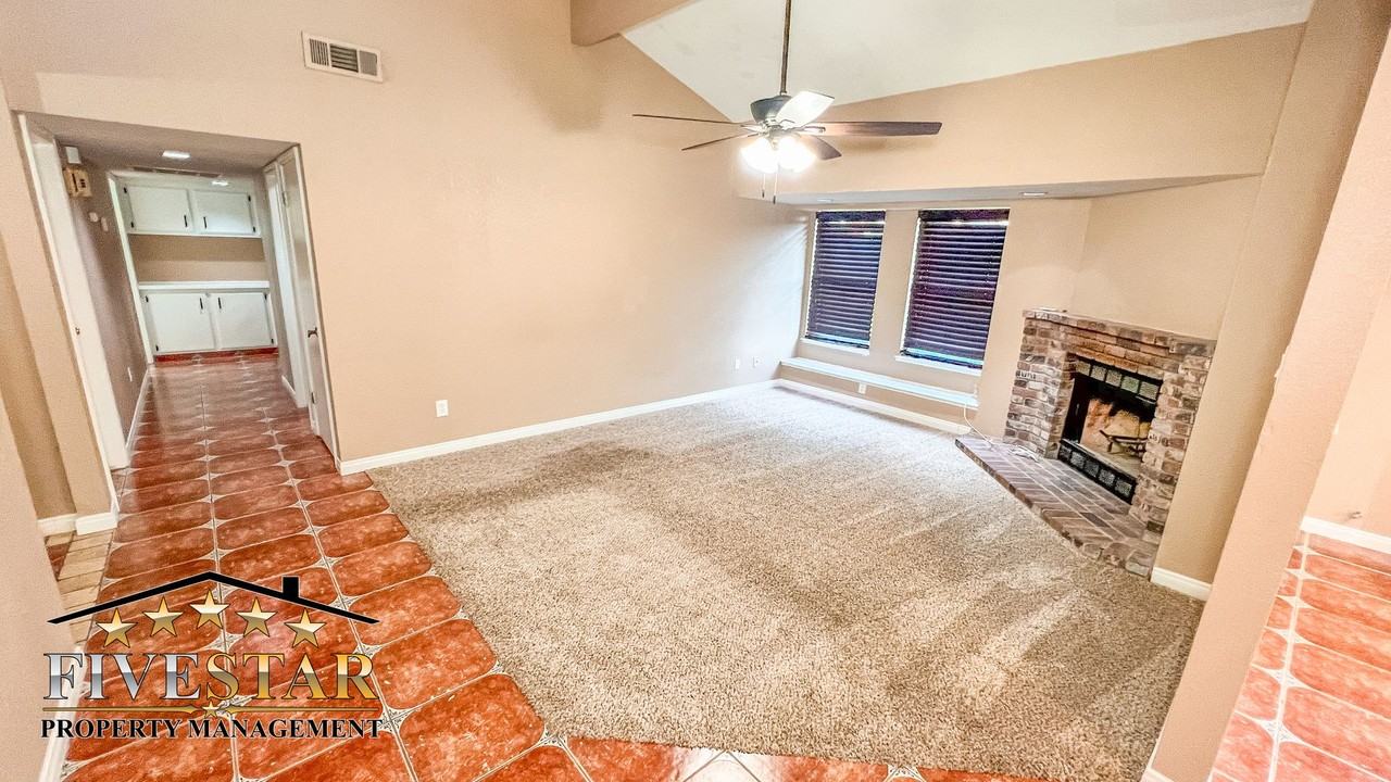 4212 Ryder Ln - Photo 4 of 19