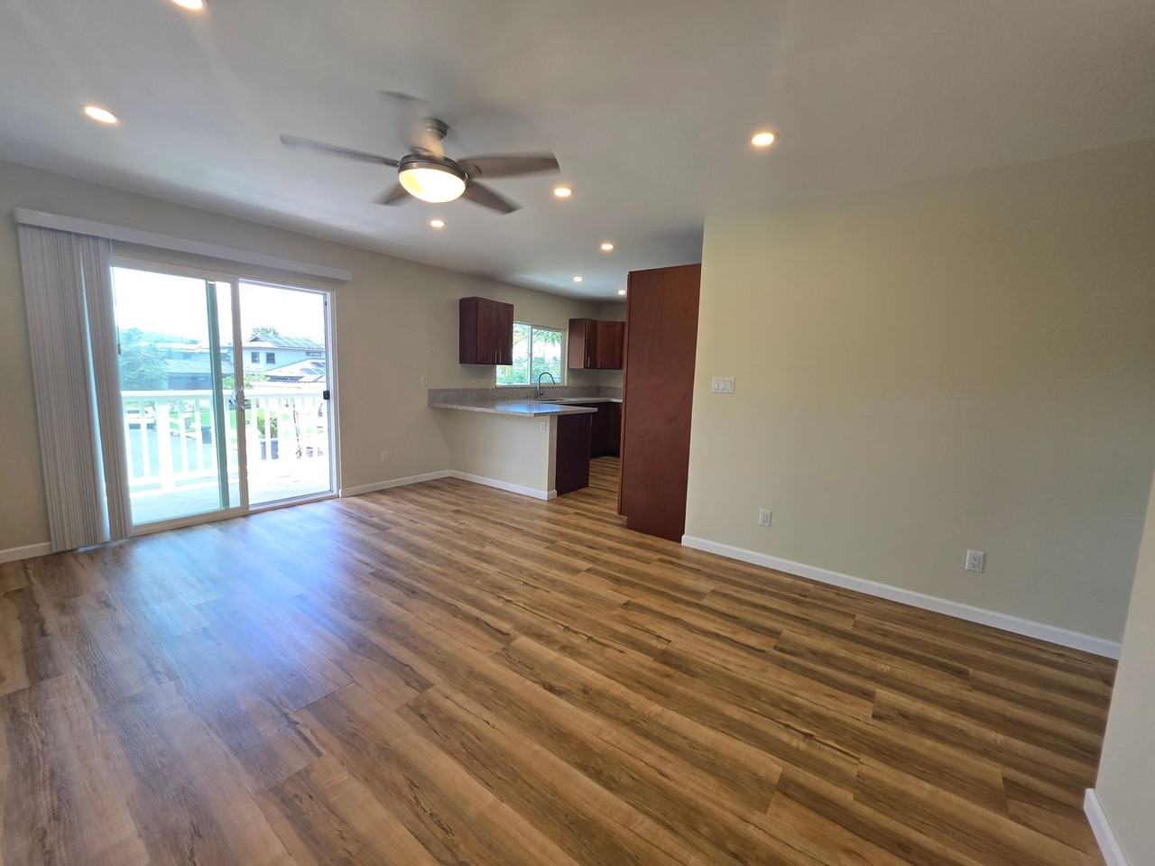 1030 Kahili Pl - Photo 3 of 10