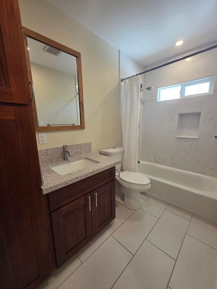 1030 Kahili Pl - Photo 7 of 10