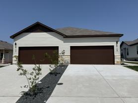 210 Schrader Dr #B - Photo 1 of 1