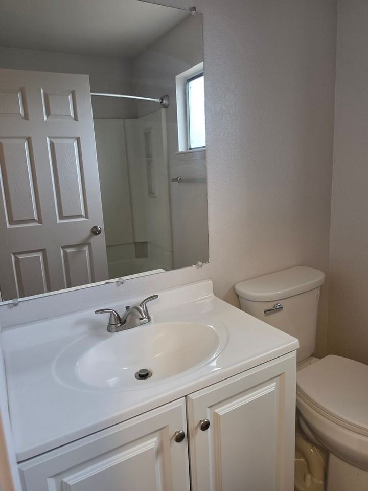 487 Tracy Dr #3 - Photo 4 of 7