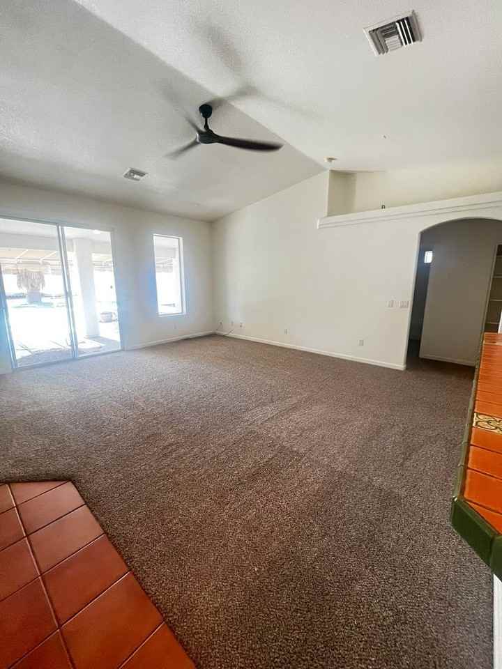 210 White Oak Dr - Photo 5 of 18