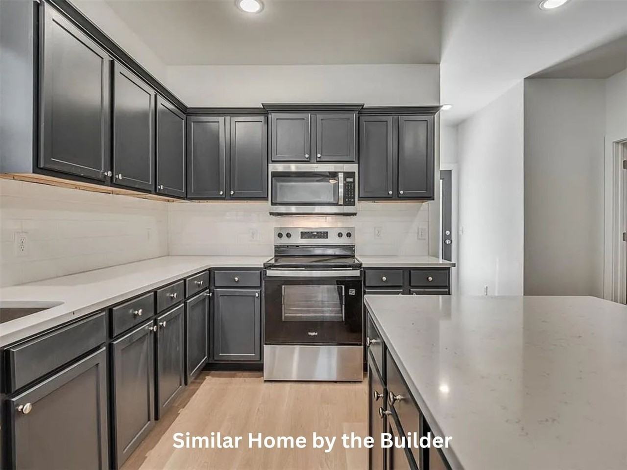 2712 Sw I Ave - Photo 5 of 21