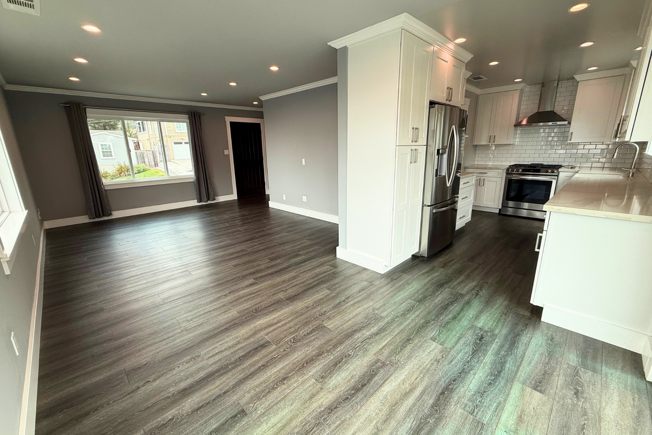 424 Manor Dr - Photo 6 of 31