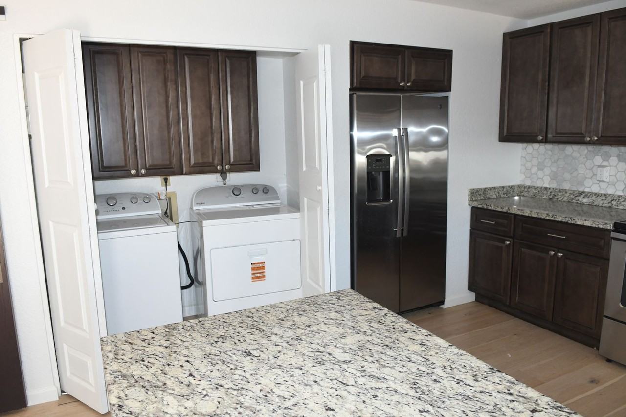 8681 E Latham St - Photo 6 of 19
