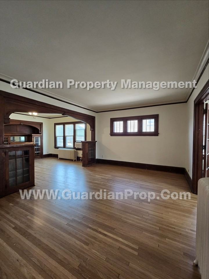 866 Dayton Ave - Photo 3 of 16