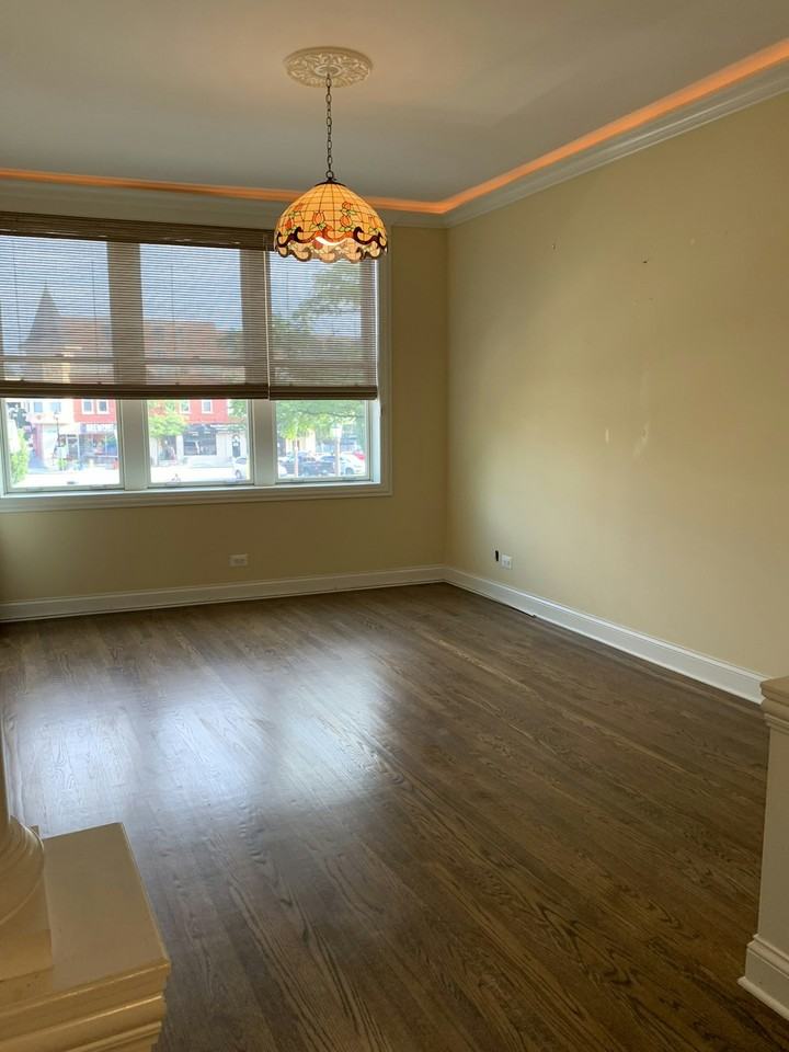 121 West 1st Street, Unit Apt 3 - Photo 4 of 19