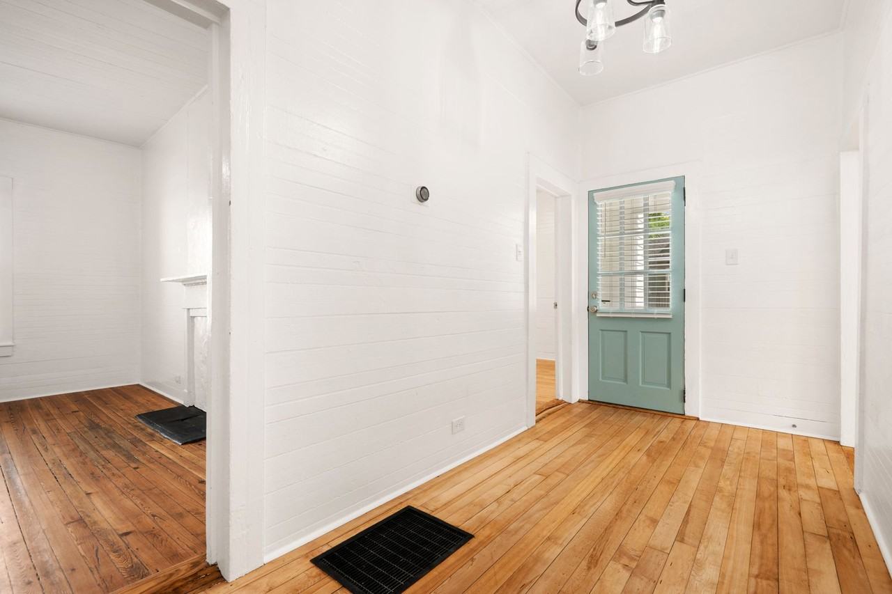 1108 Franklin St - Photo 5 of 22
