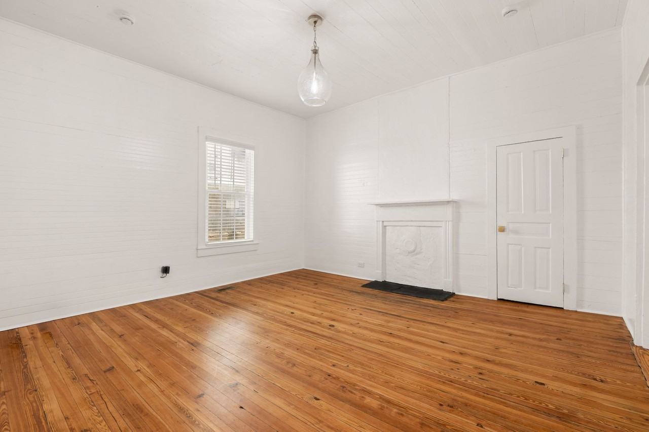 1108 Franklin St - Photo 6 of 22