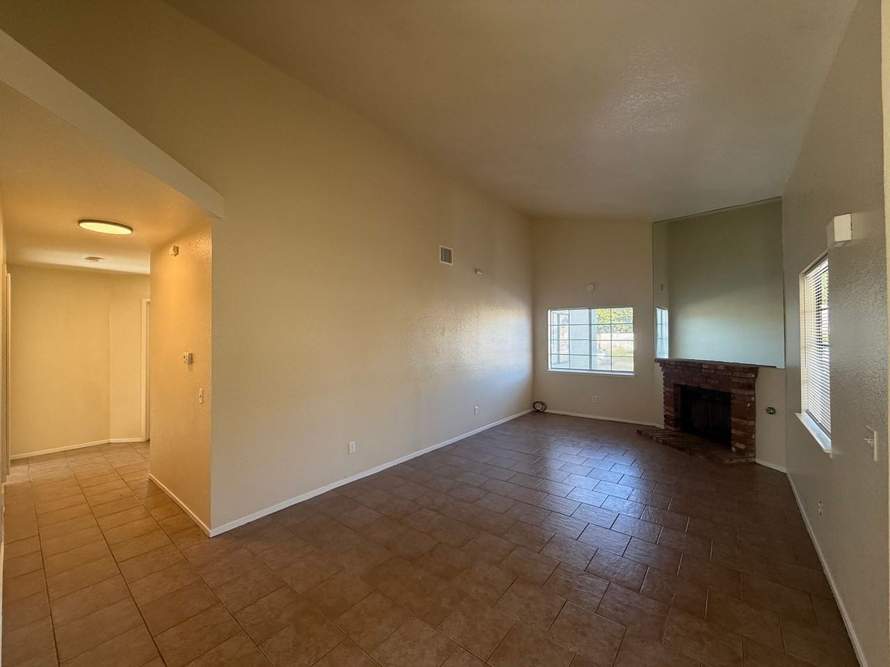 43632 San Francisco Ave - Photo 3 of 13