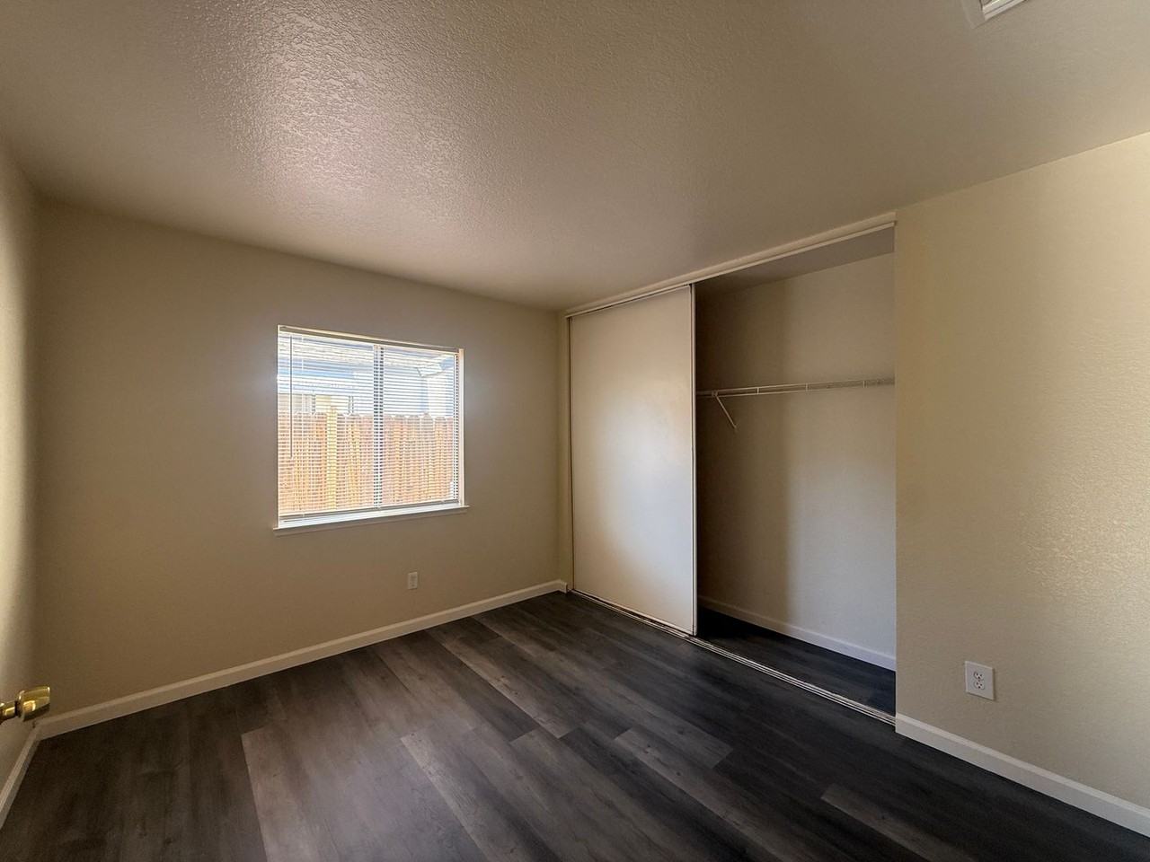 43632 San Francisco Ave - Photo 7 of 13
