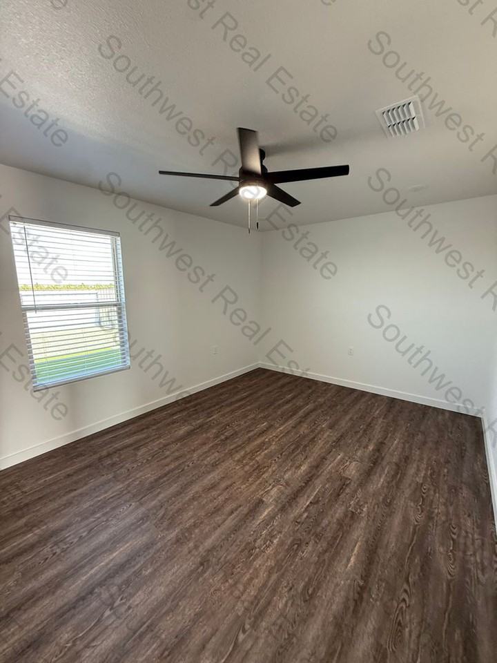 3517 Ethan Ave - Photo 5 of 8