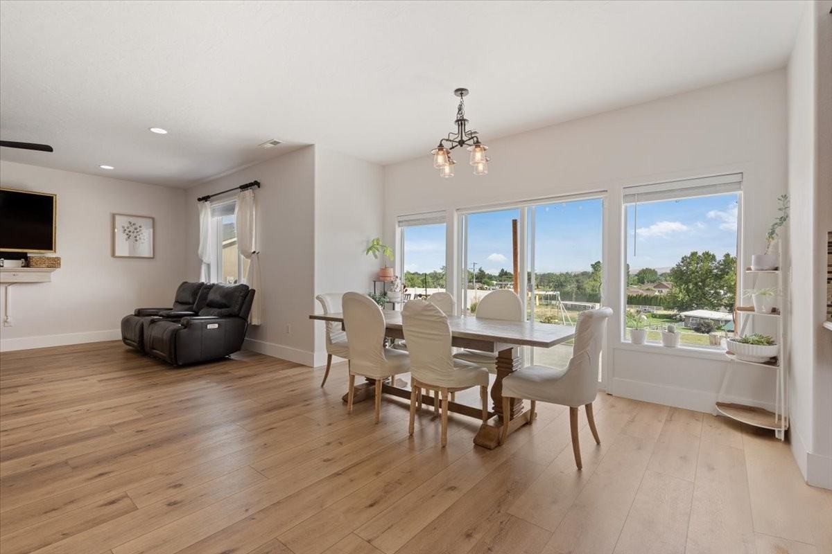5404 Chapel Hill Blvd #NA - Photo 5 of 21