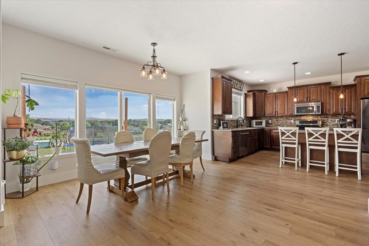 5404 Chapel Hill Blvd #NA - Photo 6 of 21