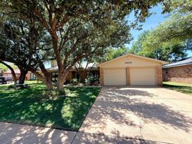 8606 Knoxville Ave - Photo 1 of 1