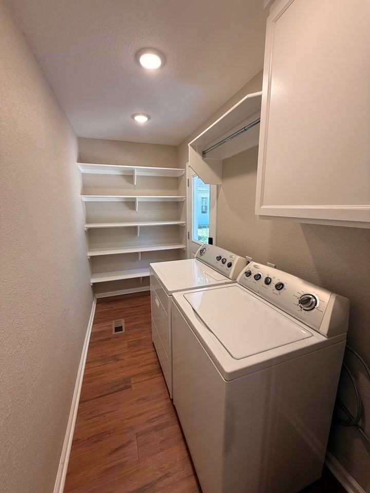 1801 Bernard St - Photo 6 of 12