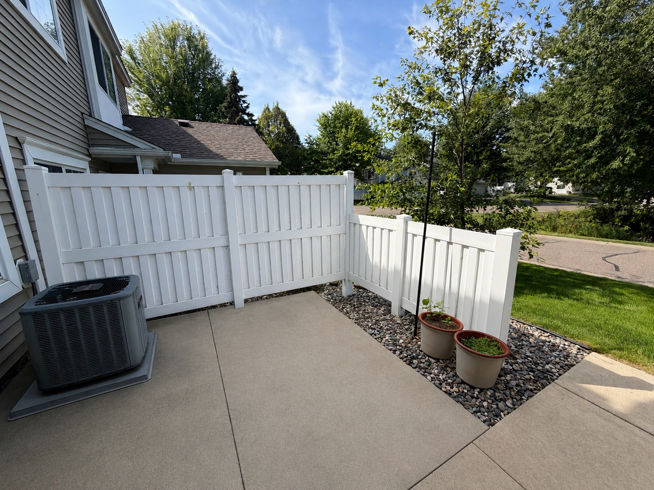 393 Leeward Trl - Photo 2 of 19