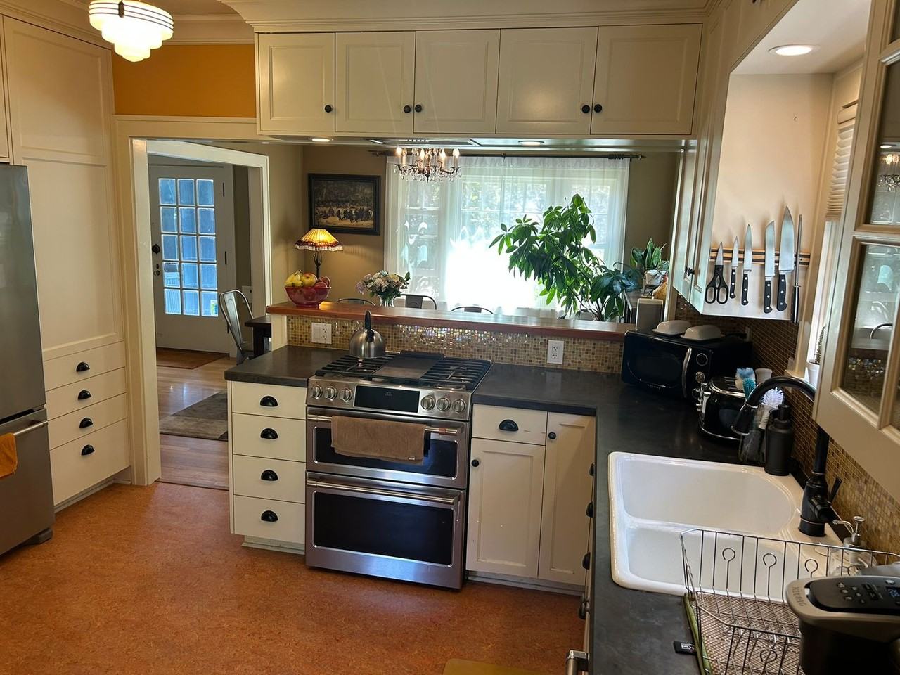 2815 Nw Raleigh St - Photo 7 of 25