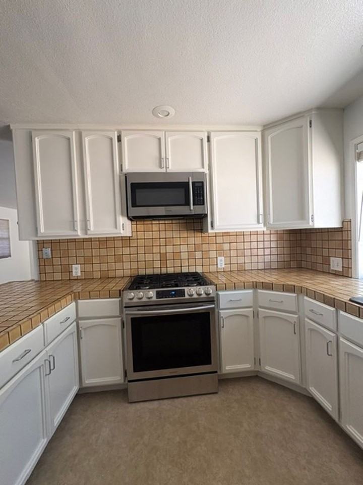 12499 Incline Dr - Photo 4 of 23