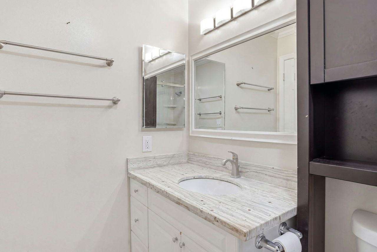 2524 Roblar Ln - Photo 2 of 35