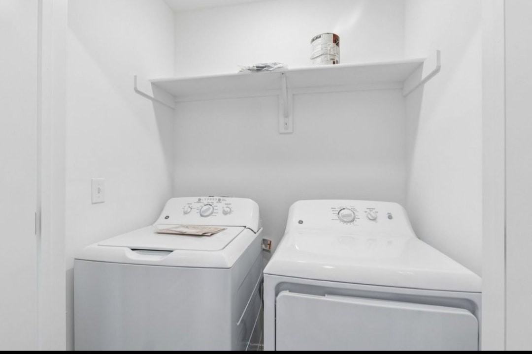 1221 Colt Dr - Photo 5 of 9
