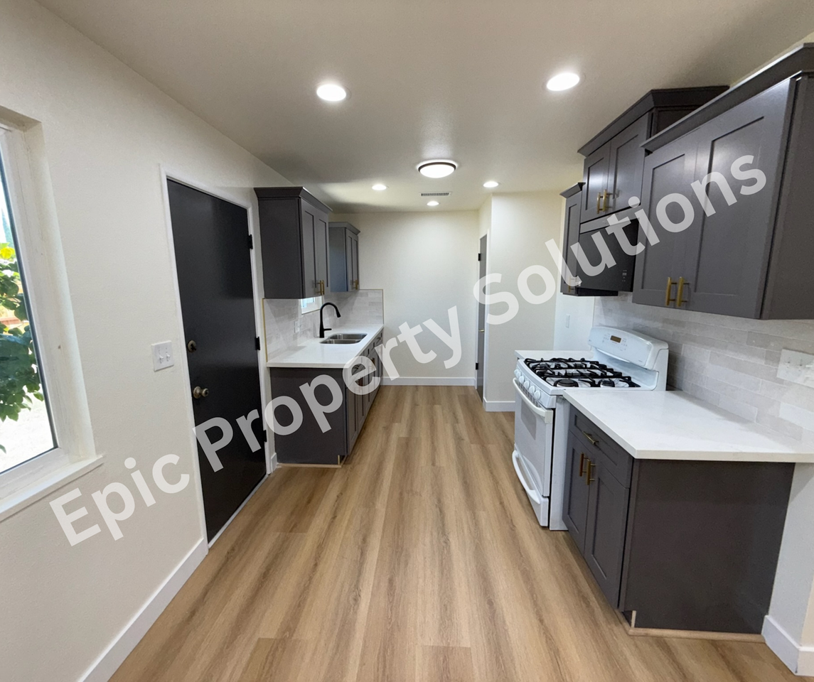 115 San Jose Avenue - Photo 3 of 7