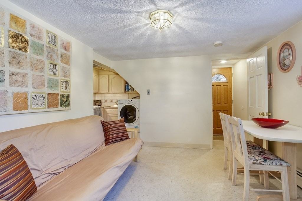 10 Greenbrook Rd - Photo 5 of 16