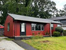 135 Linden St - Photo 1 of 1