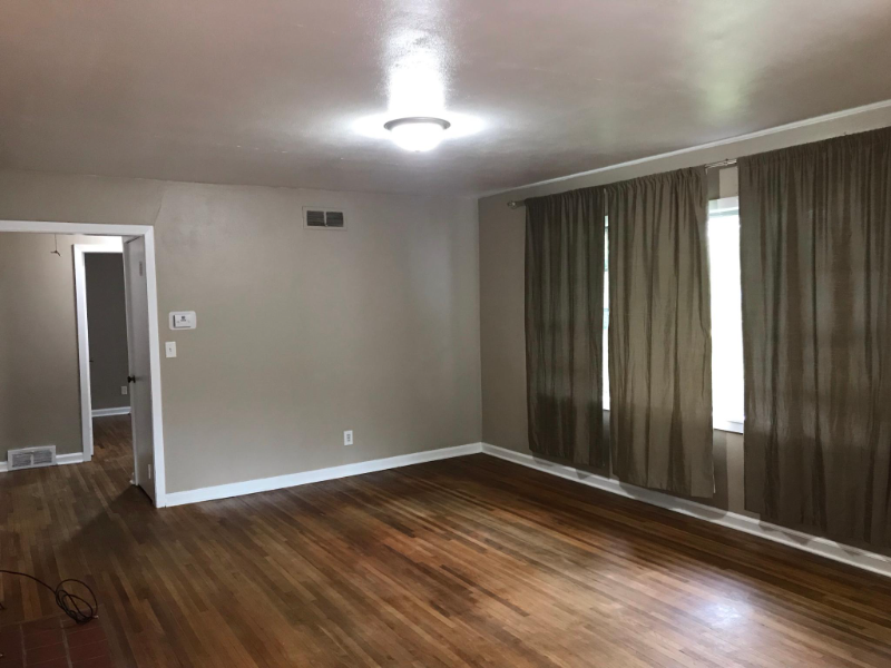 135 Linden St - Photo 7 of 27