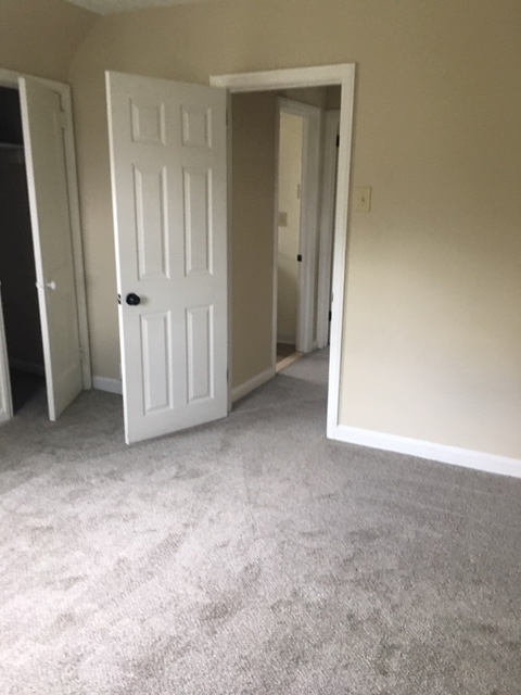 1205 Easton Rd - Photo 7 of 20