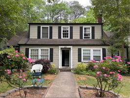 featured image of 451 Durand Dr Ne #1A