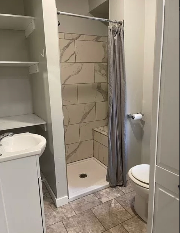 10549 Main St - Photo 6 of 11