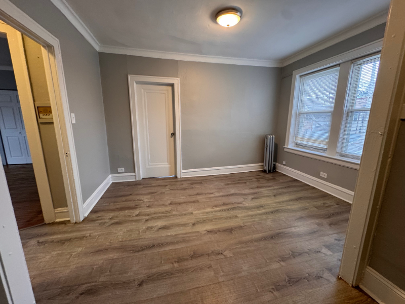 5901 W Huron St #2 - Photo 3 of 9