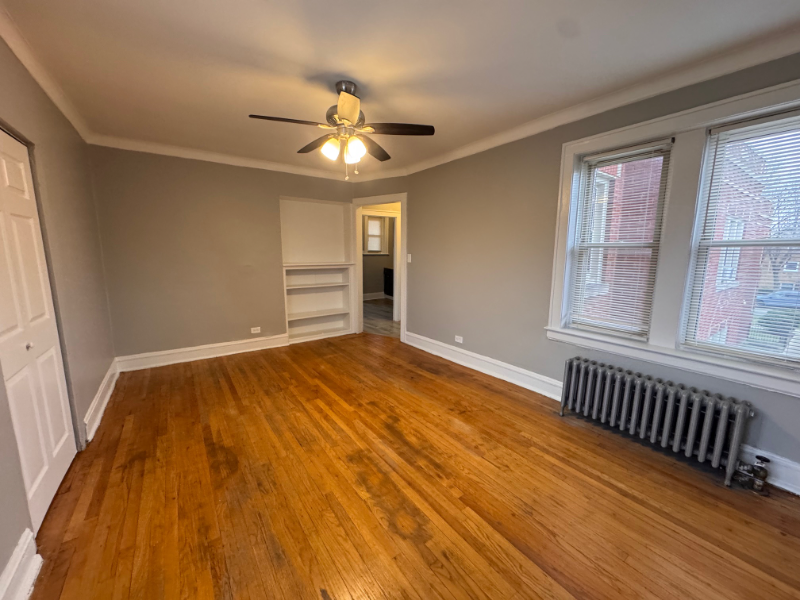 5901 W Huron St #2 - Photo 7 of 9