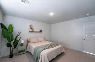 featured image of 6020 S Ersa Ln
