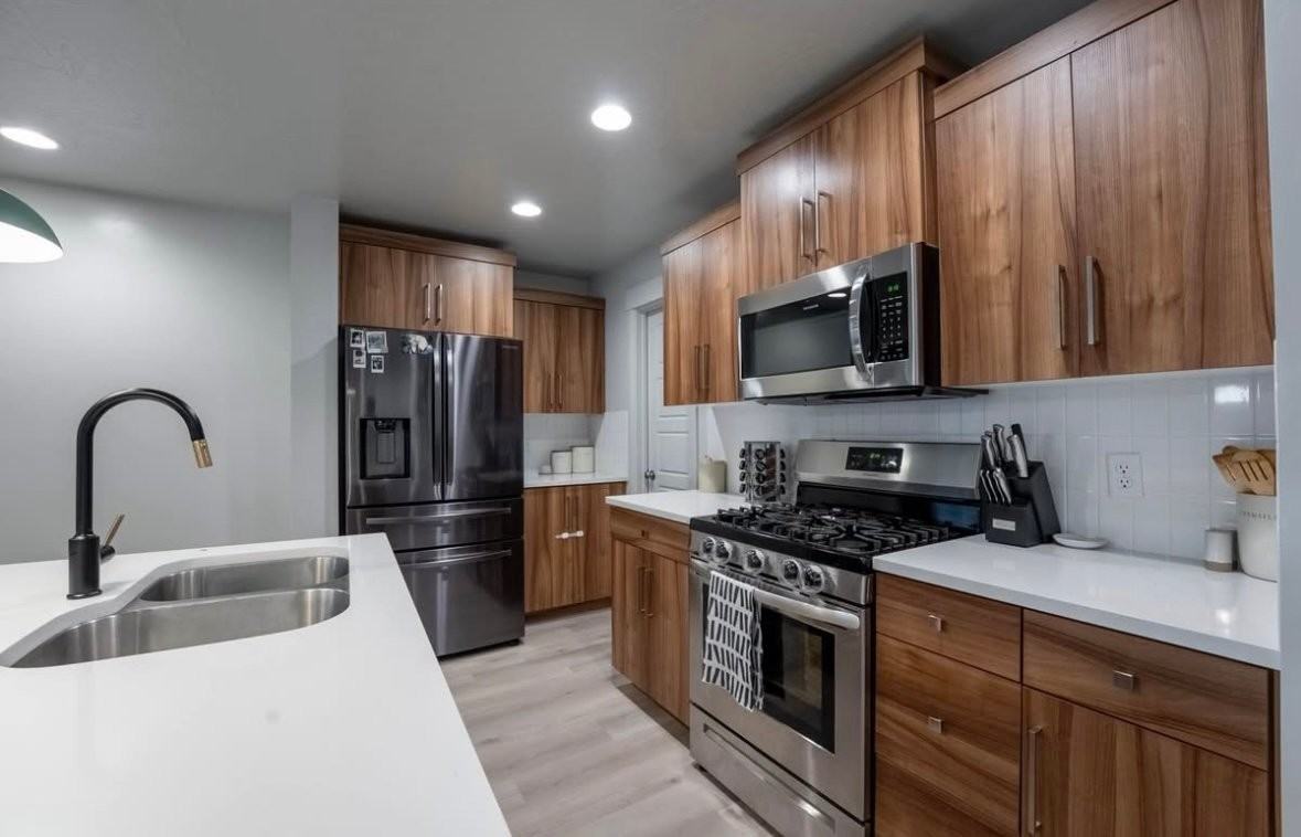 6020 S Ersa Ln - Photo 7 of 7