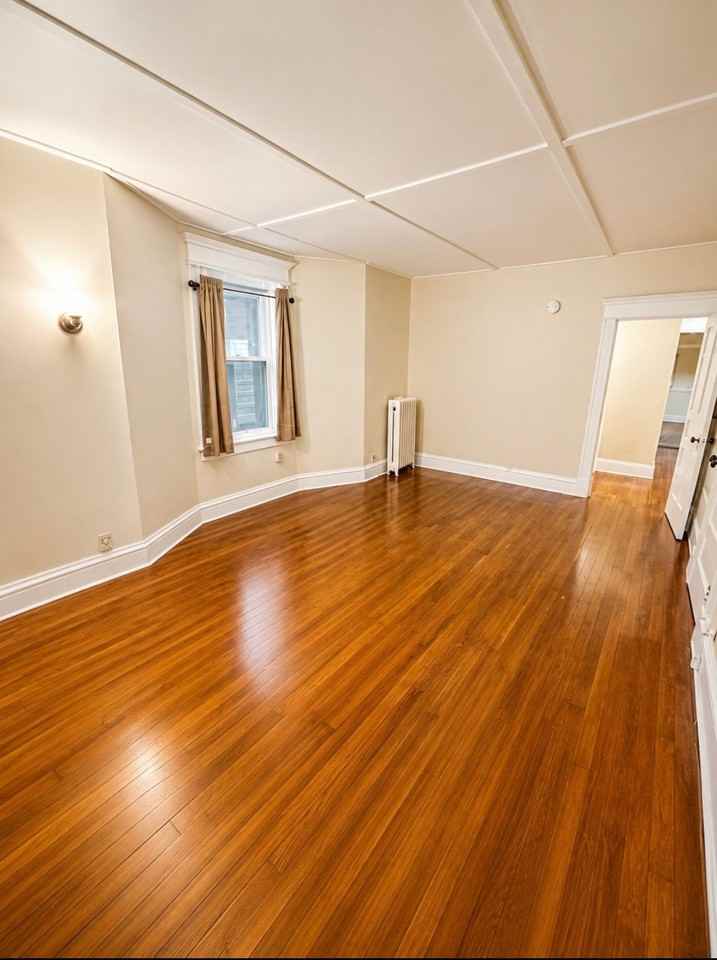 336 College Ave #2W - Photo 3 of 6