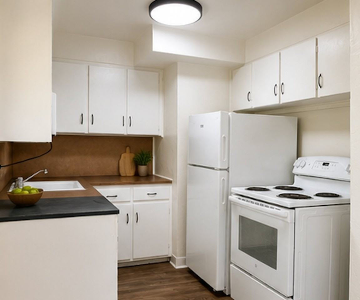 591 W Sherman St #2 - Photo 7 of 7