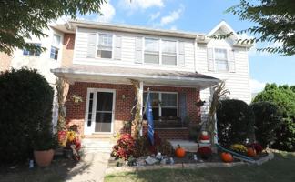 featured image of 641 Chickadee Dr