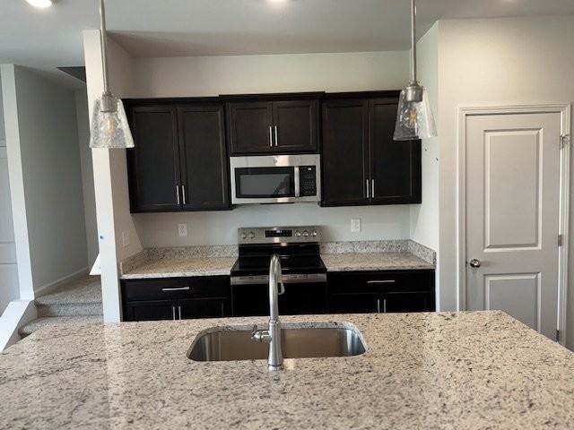 328 Mountain Blvd #6 - Photo 5 of 9