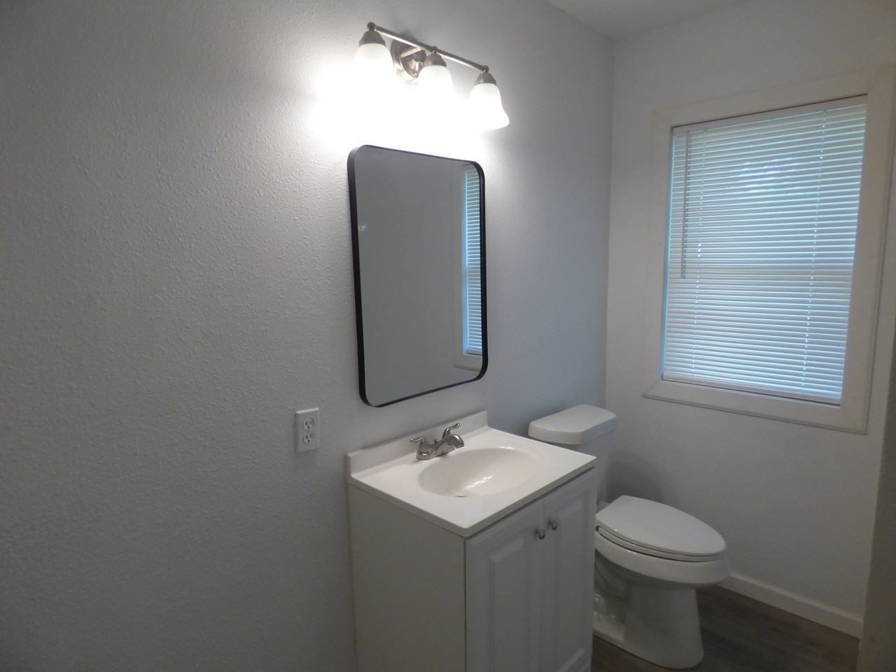 7 W Eads Ave - Photo 5 of 14