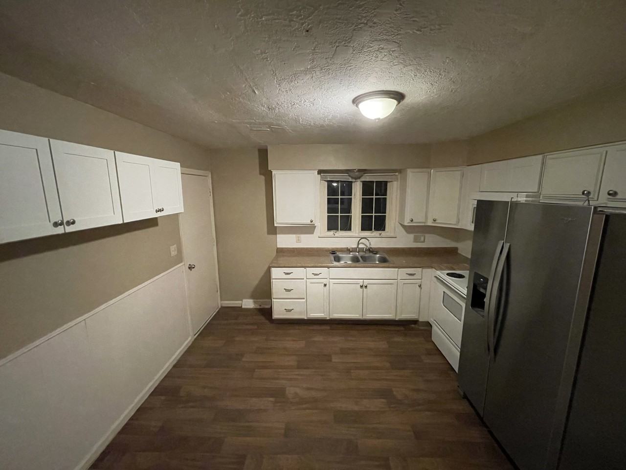 16819 Bel Ray Blvd #NA - Photo 2 of 10