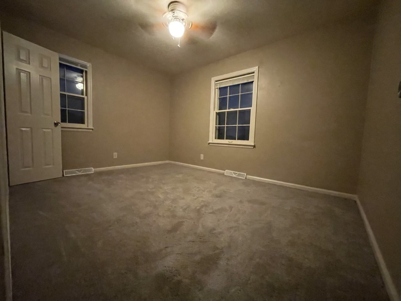 16819 Bel Ray Blvd #NA - Photo 4 of 10