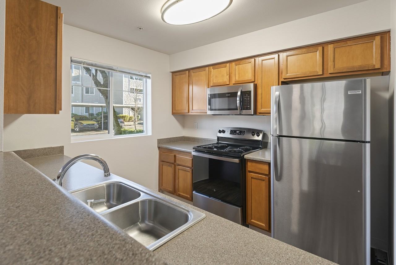 Valley Springs Apartments - Photo 2 of 30