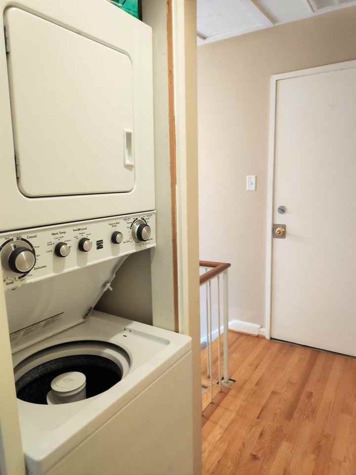 713 Saint Paul St #C - Photo 6 of 11