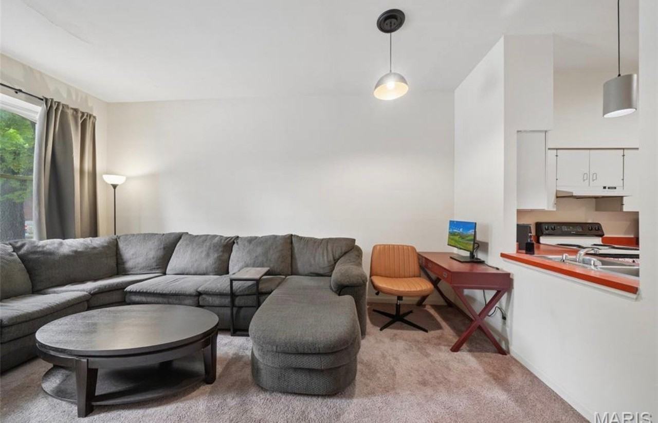 906 Russell Blvd #A - Photo 7 of 12